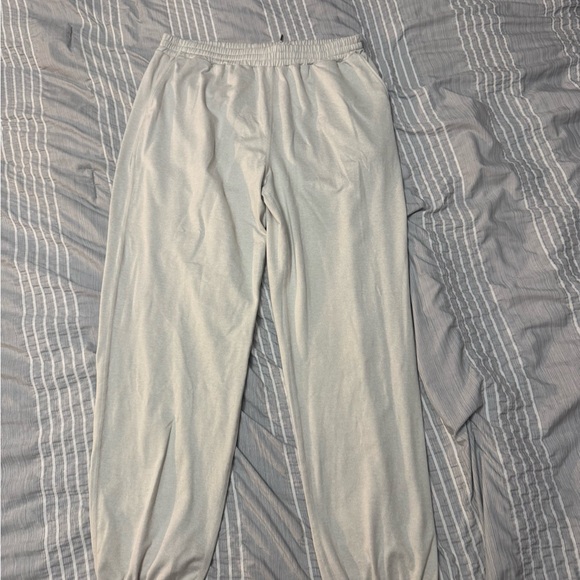 Vuori boyfriend joggers - Picture 2 of 4